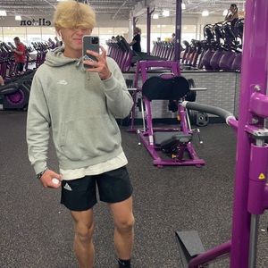 Meet your Posher, Sean